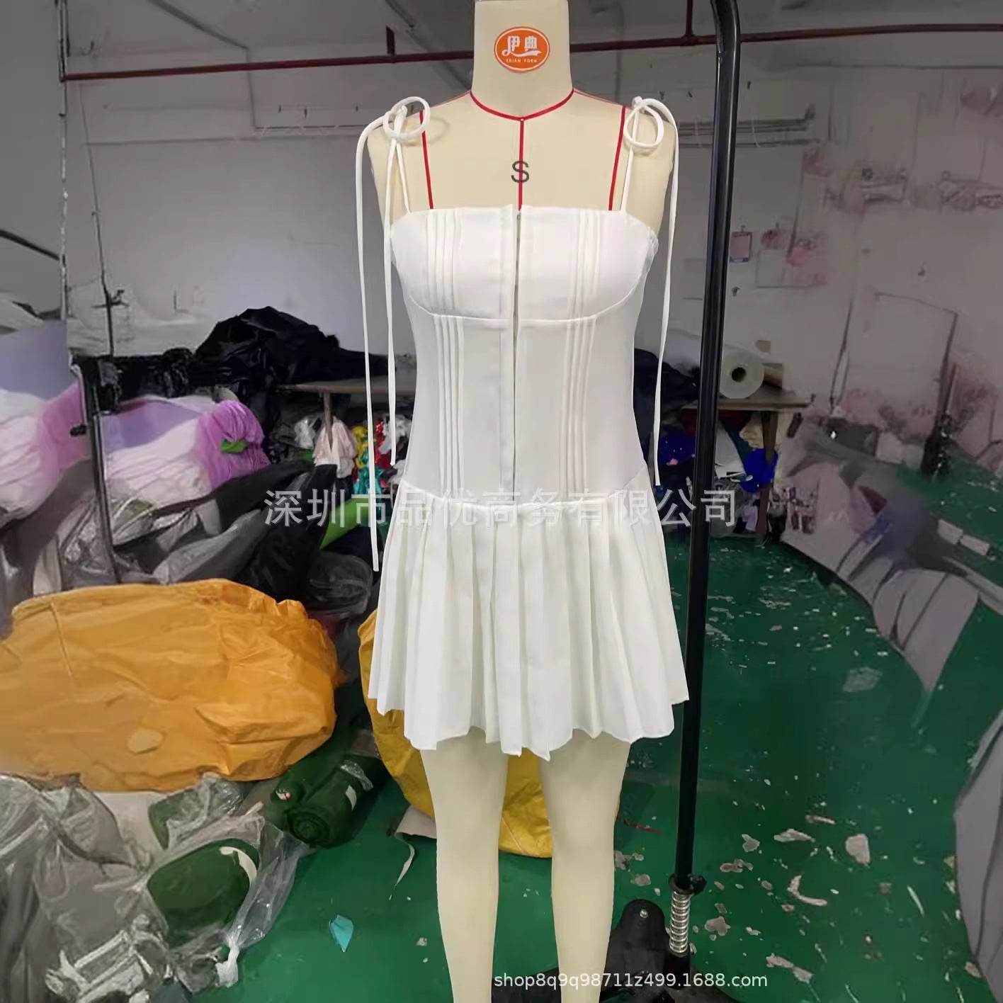 European And American Ins Summer New Sexy Slim Fit Dress Hot Girls Backless Strap Slip Dress French Style Pure Desire