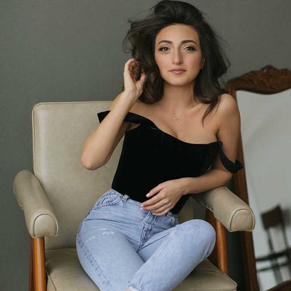 Satin Off-Shoulder Corset Top – Champagne Elegance